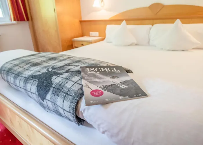 Pensionat Haus Waldhof 4*