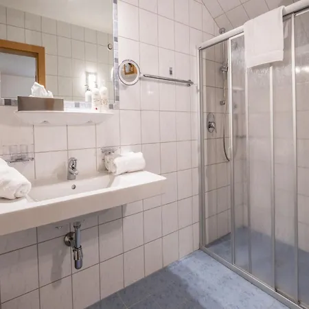 Haus Waldhof 4*
